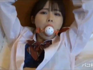 【国产馆】样貌长得极像香港某著名女星邱X贞的极品性感大美女酒店沙发上被扒光衣服激烈抽插一直干到床上真销魂国语